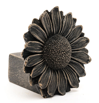 Daisy Plant Pot Feet - Set of 3