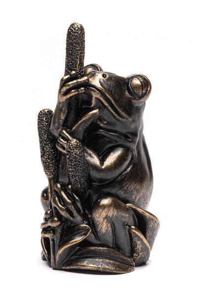 Frog On Bullrush Cane or Stake Topper
