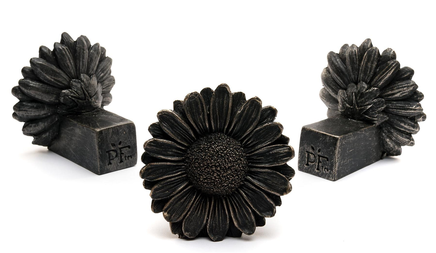 Daisy Plant Pot Feet - Set of 3