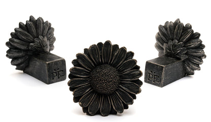 Daisy Plant Pot Feet - Set of 3