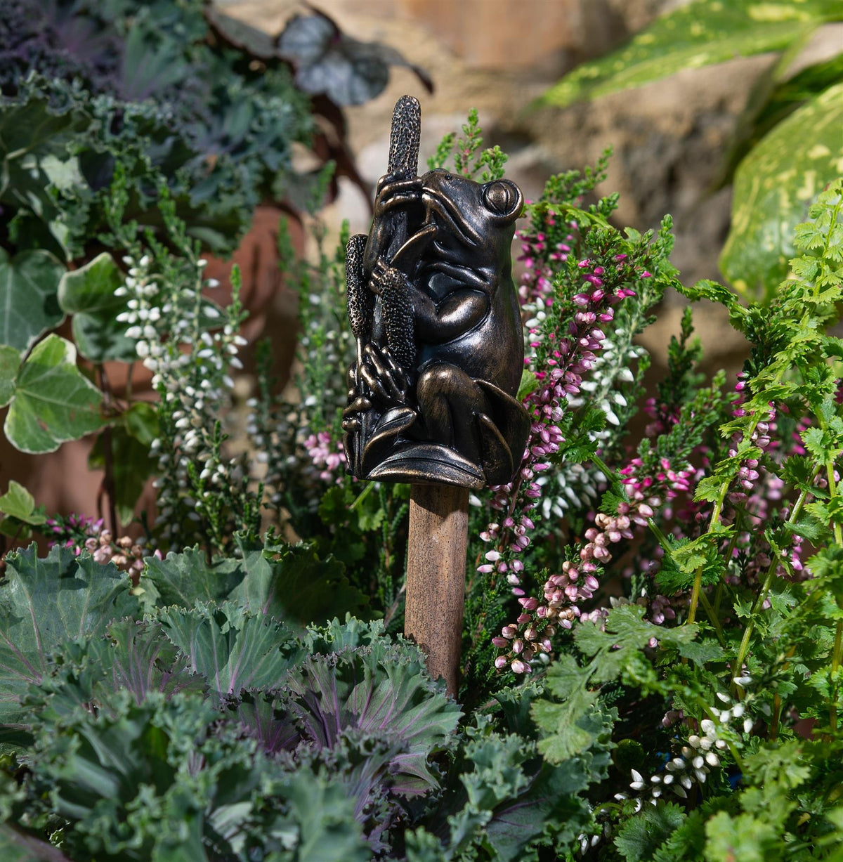 Frog On Bullrush Cane or Stake Topper