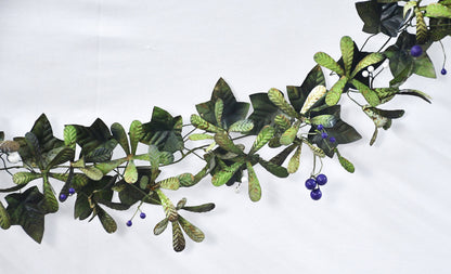 Christmas Artisan Fairtrade Metal Mistletoe Garland Decoration