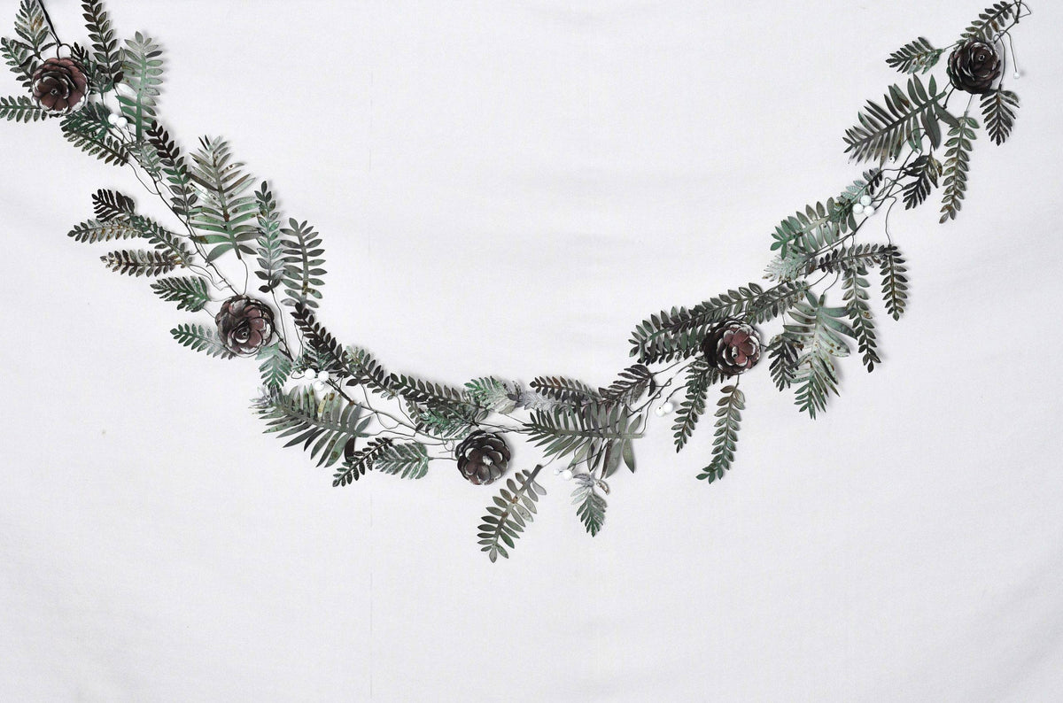 Christmas Artisan Fairtrade Metal Pine Cone and Leaf Garland Decoration