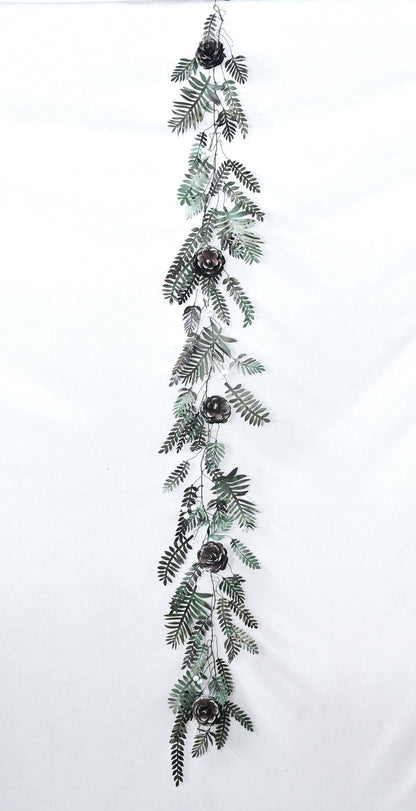 Christmas Artisan Fairtrade Metal Pine Cone and Leaf Garland Decoration