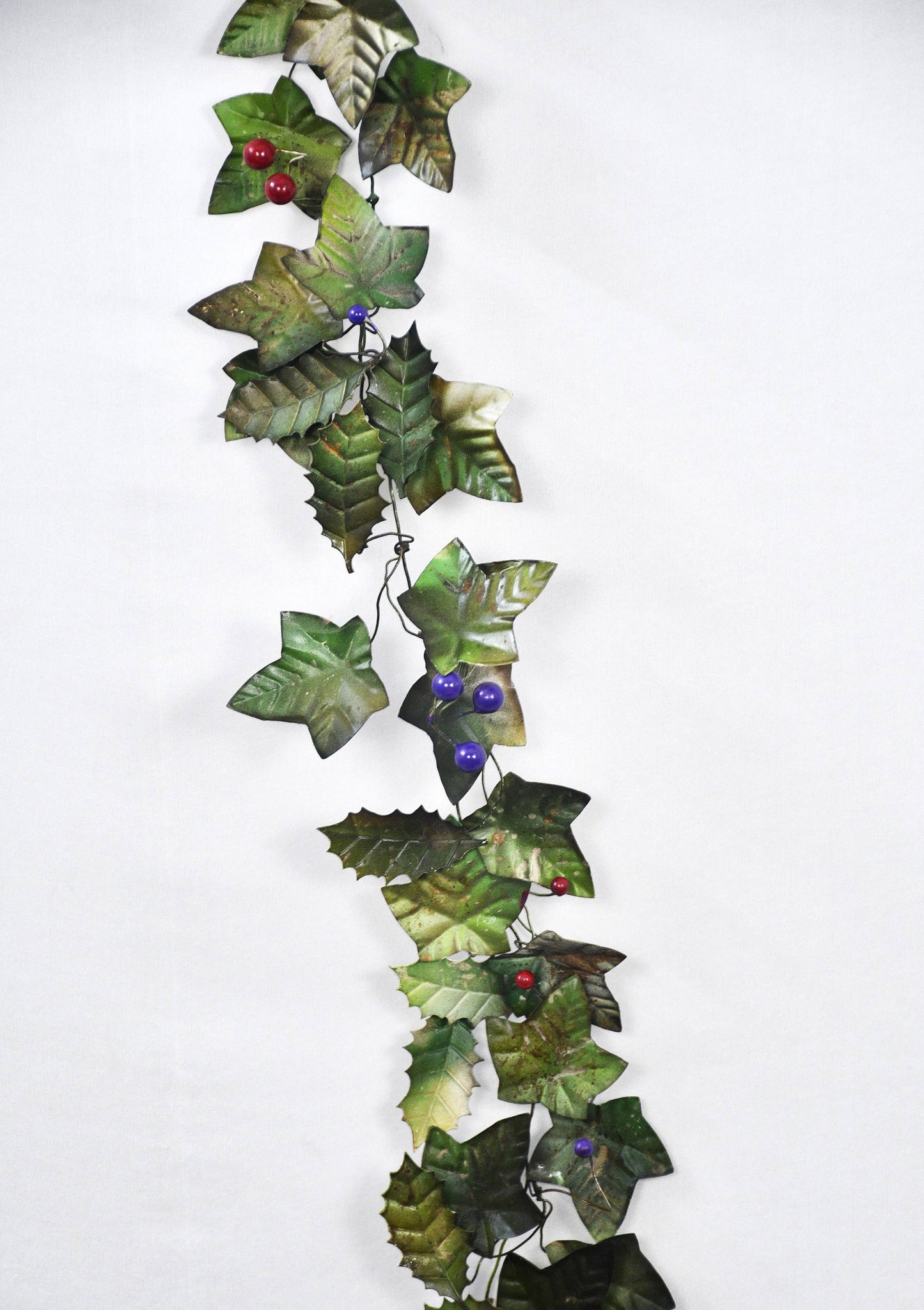 Christmas Artisan Fairtrade Metal Holly and Ivy Garland Decoration