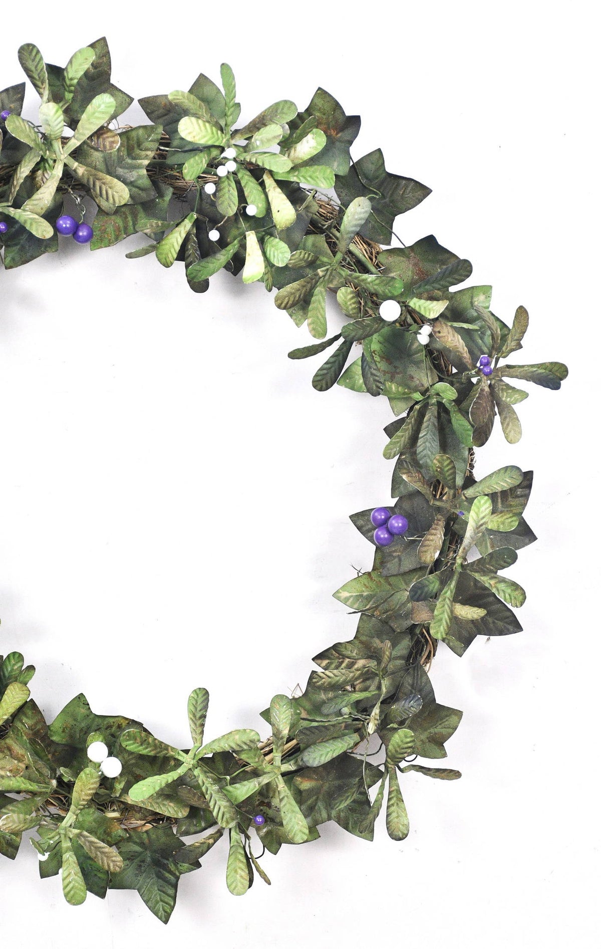Christmas Artisan Fairtrade Metal Mistletoe Wreath Door Decoration