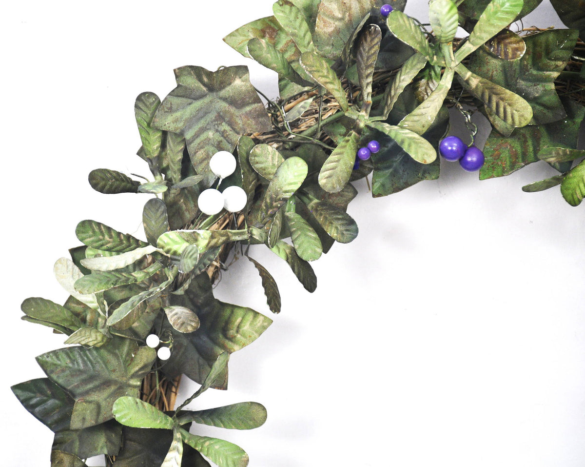 Christmas Artisan Fairtrade Metal Mistletoe Wreath Door Decoration