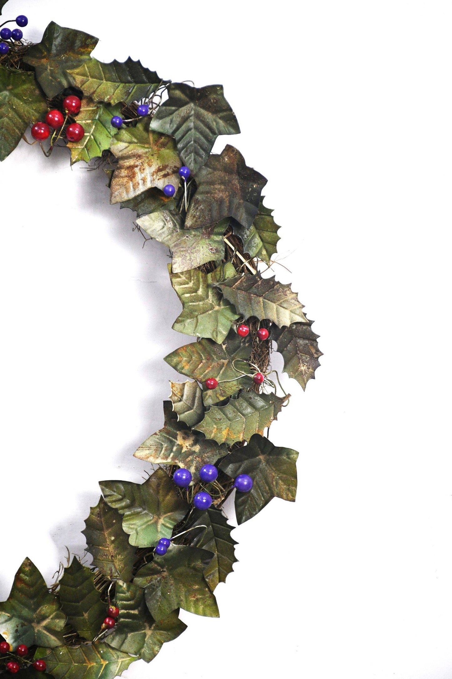 Christmas Artisan Fairtrade Metal Holly and Ivy Wreath Door Decoration