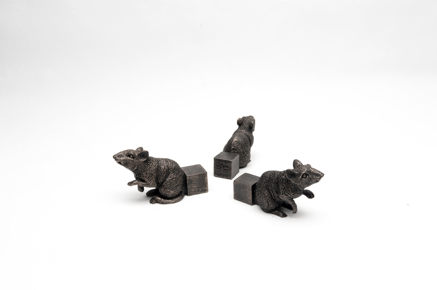 Small Bronze Mouse Potty Feet