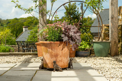 Retriever Plant Pot Feet - Set of 3