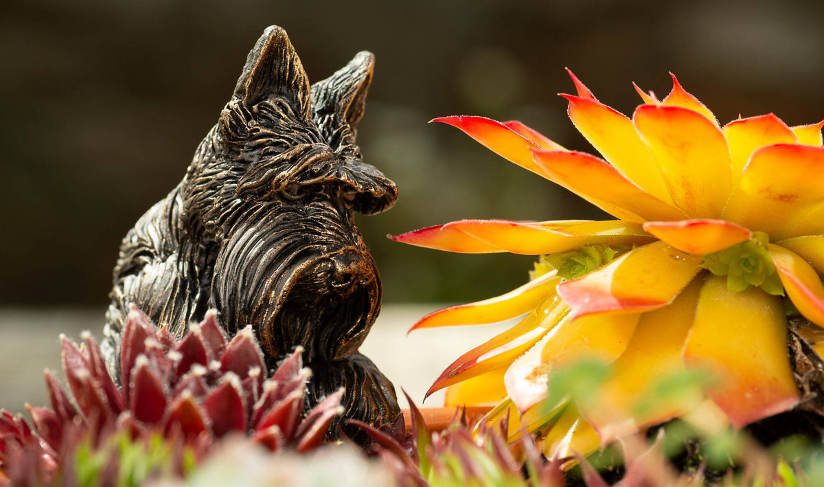 Antique Bronze Coloured Scottish Terrier Pot Buddy Pot Hanger