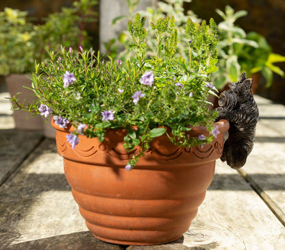 Antique Bronze Coloured Scottish Terrier Pot Buddy Pot Hanger