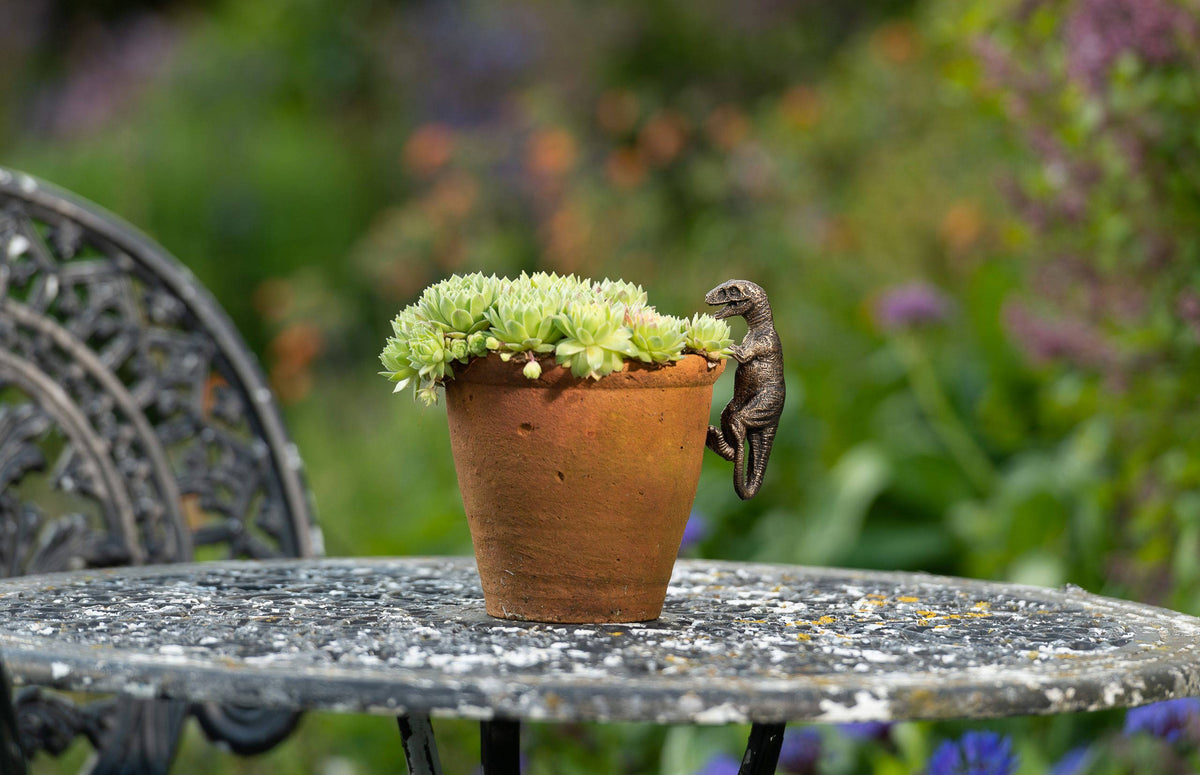 Velociraptor Plant Pot Hanger