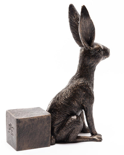 Large Sitting Hare Plant Pot Feet - Set of 3