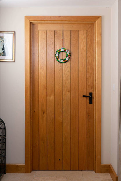 Handmade Felt Wreath Christmas Door Hanging Decoration - 21 cm